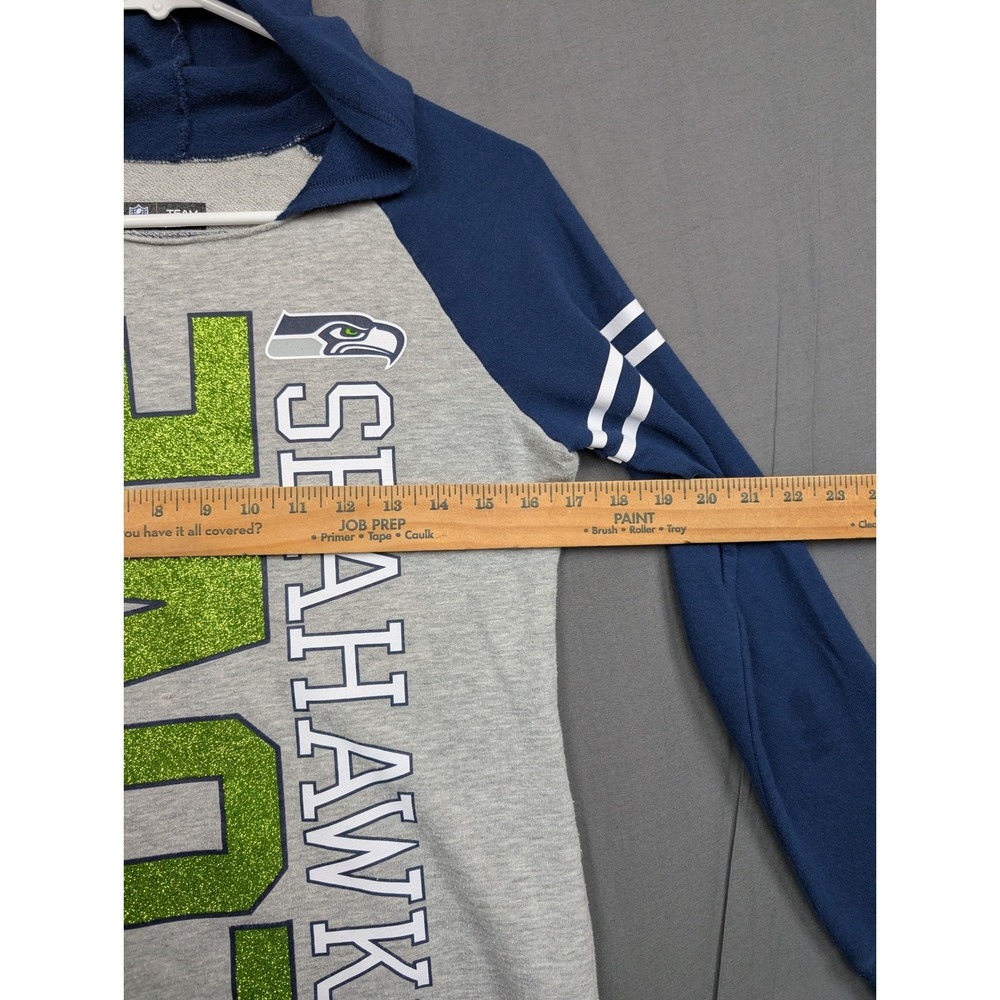 NFL Team Apparel Seattle Seahawks Kids 12/14 Hoodie Gray Navy Blue LOVE Glitter - Picture 4 of 9